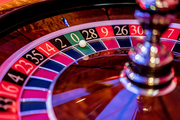 Gibraltar vs a Curaçao casino licence
